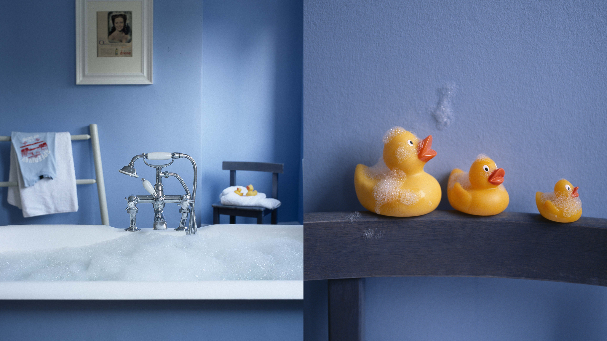 Create a calming blue bathroom Сочетание зеленого и белого наполнит маленькую ванную свежестью и воздухом, а морской синий внесет успокаивающий эффект и поможет объединить отдельные детали интерьера.