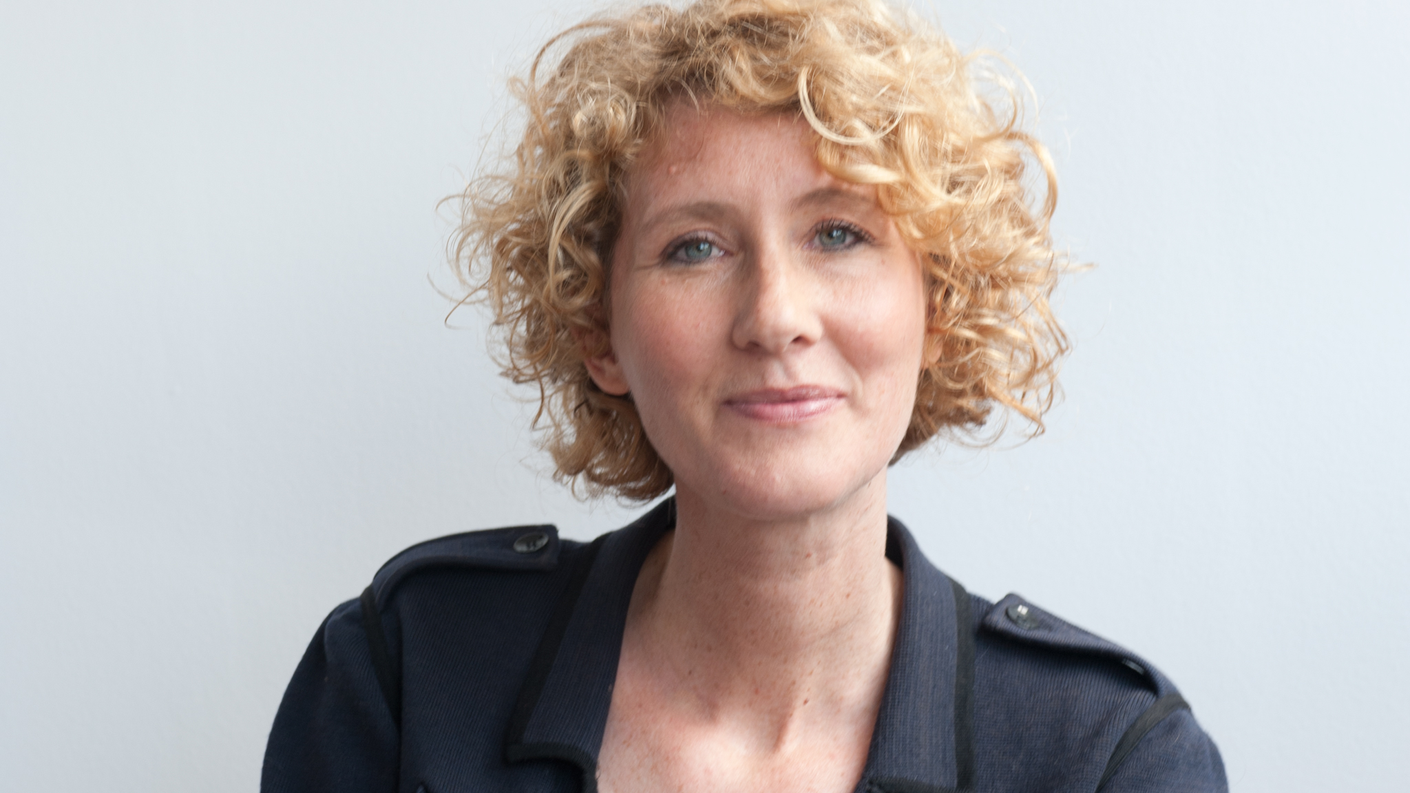 willekejongejan_orange.jpeg Willeke kasutab oma värvialaseid kogemusi selleks, et luua värvikollektsioone ja pilte, millest on inimestel lihtne leida värvid, mida nad armastavad